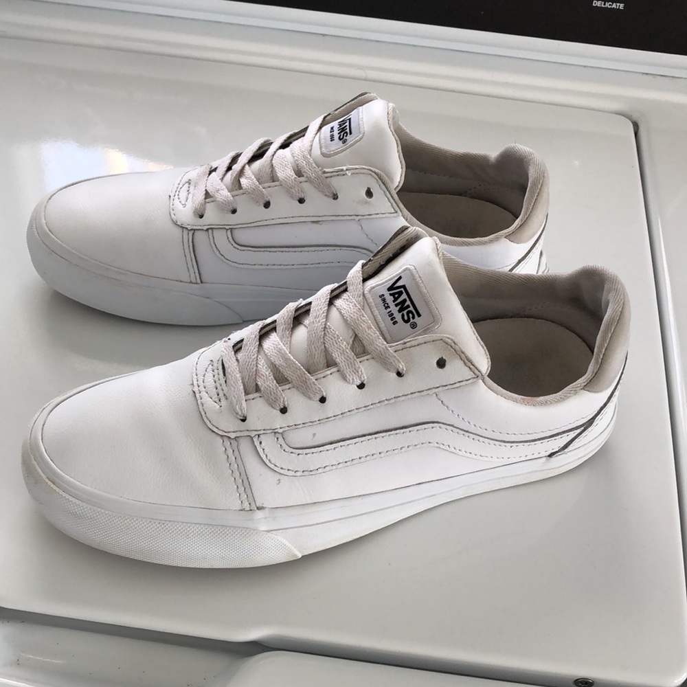 Vans off the wall white sneakers